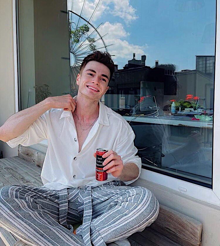 💌 (@thinkerecep) on Twitter photo 