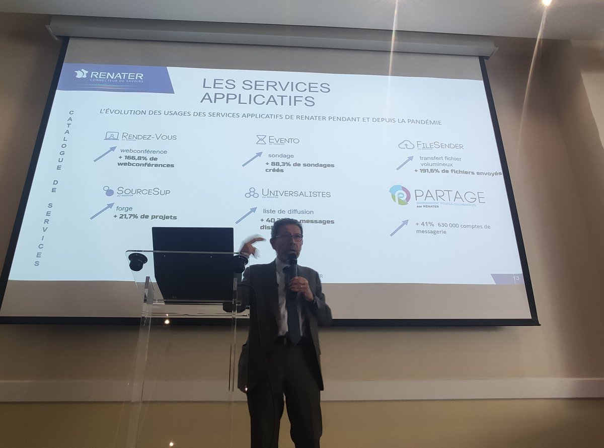 CSIESR's tweet photo. Stratégie et perspectives de Renater par Jean Narvaez @RENATERnews  #CSIESR2022 https://t.co/4mawS4nVt4