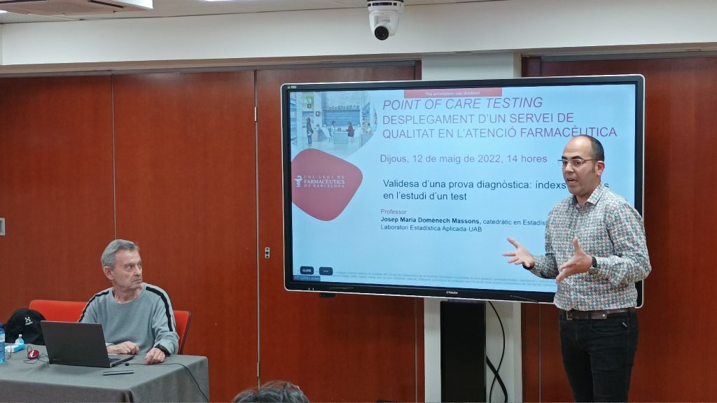 farmaceuticsbcn's tweet photo. 🆕Point of care testing a l’oficina de farmàcia. 
Què hem de saber i quin és el seu abast? #POCT 

Els detalls de les quatre sessions celebrades recentment al COFB ➡️https://t.co/aWdjBxDB1v https://t.co/Lt7GFgyXUD