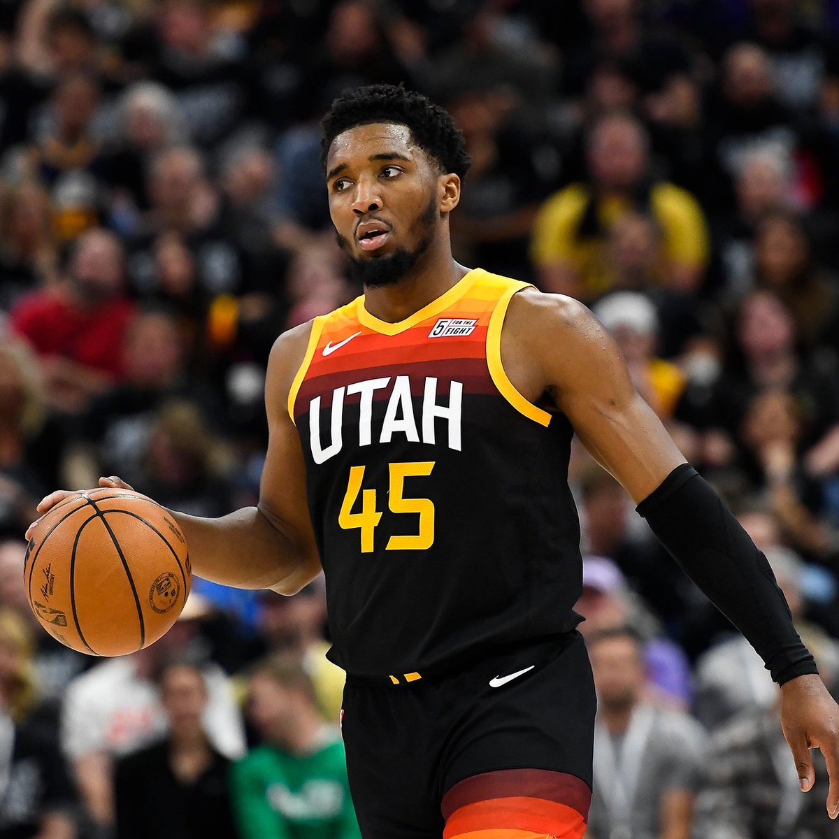 sportaddict23's tweet photo. 🚨 NEW: 

The Jazz are not fielding calls on Donovan Mitchell, but have engaged in trade talks for Rudy Gobert. #NBA
#NBAFinals
(via B/R) https://t.co/99x6YNjyGi