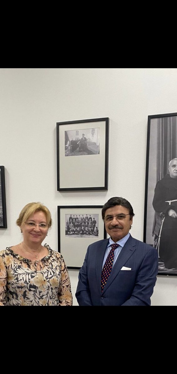 HalimiMimoza's tweet photo. Very good discussion on bilateral relations with HE Sulaiman Almazroui, UAE non-resident Ambassador to 🇦🇱 during his working visit in Albania. 
@almazroui_s 
@DredhaE 
@shpresashahaj https://t.co/ihQFZNDoR4