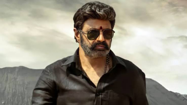 manabalayya's tweet image. 💥 The H U N T will be W I L D 💥

@MusicThaman 🥁 June 9th| 8.45 AM 

#NBK107 #FirstHunt @megopichand