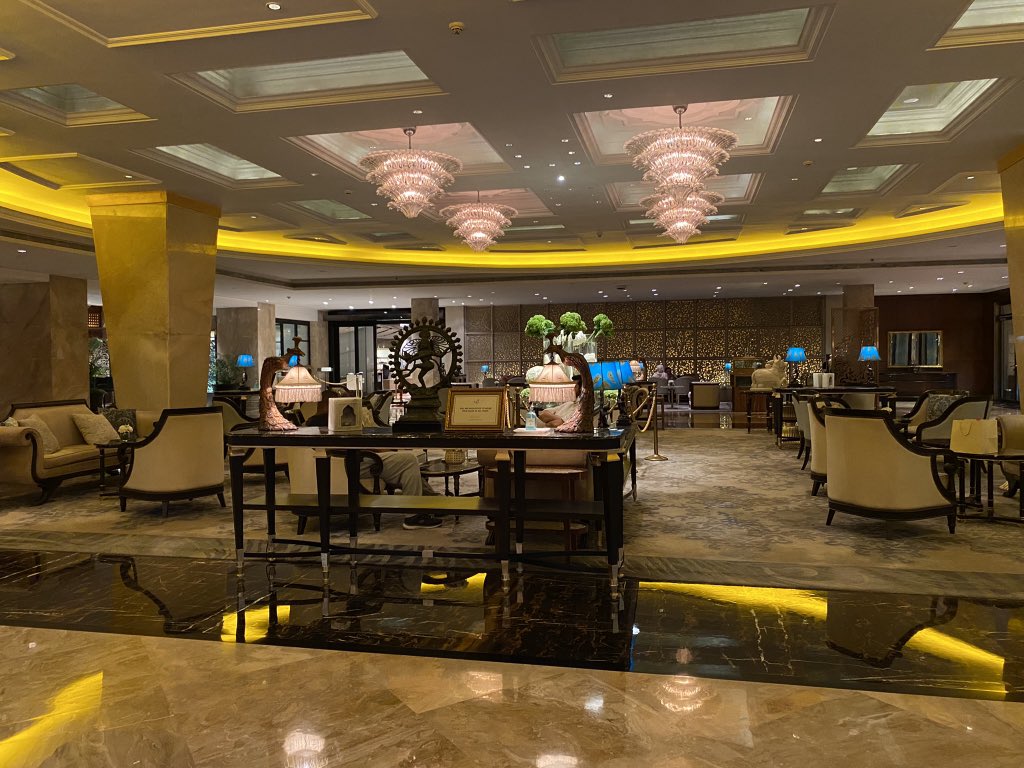 rahulstuffs's tweet photo. Enjoy some of snaps of reception & lobby.
3/n
#indianmilesguide https://t.co/OGfnklxeCT