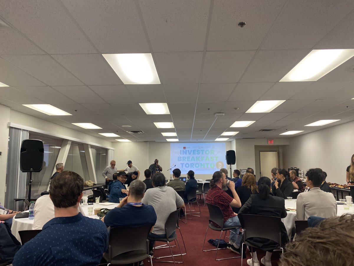 CONNECT2CRYPTO_'s tweet photo. 🚀 The @BitAngels Pitch Comp yesterday was an amazing experience! 

👏 Got to share the stage with some other incredible projects, hear from industry veterans, and share to the world our vision for C2C!

🙏 Thank you @TheBitcoinBay, @BitAngels, and @AIBCsummit for having us!! https://t.co/33s7ypaSnt