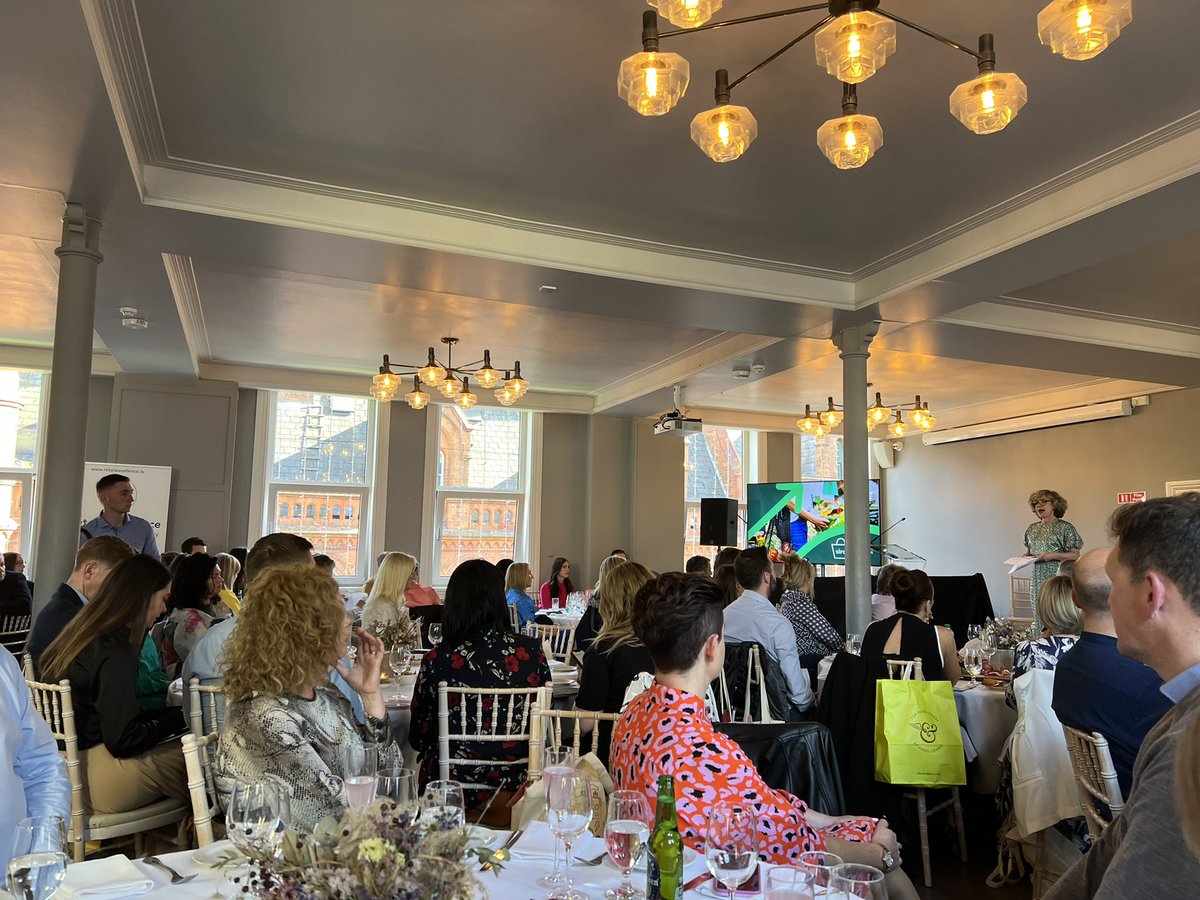 TheNicoladeBeer's tweet photo. Sustainability Irish Retail Action , first event 👏👏👏  #Sustainability @FMIHeadOffice @fmi_ni #sira @libbykeeling @LyonsMags @FallonandByrne https://t.co/rn4p7JdXPP
