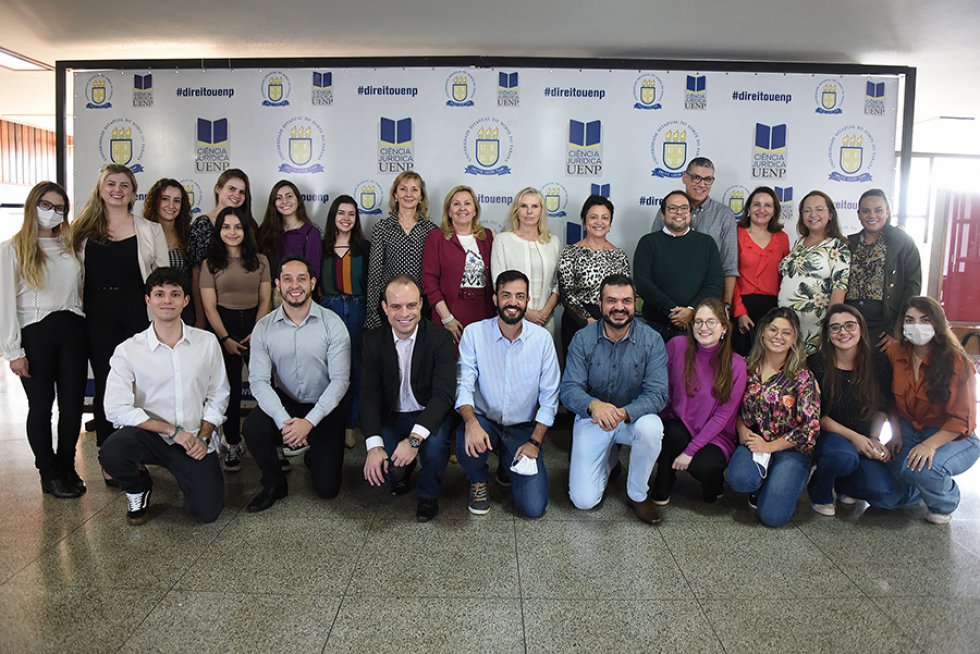 cj_uenp's tweet photo. Numape e Neddij da UENP recebem visita técnica da coordenação estadual dos programas

Saiba mais: https://t.co/qnYd1LD5Yk https://t.co/2GbRxNjY02