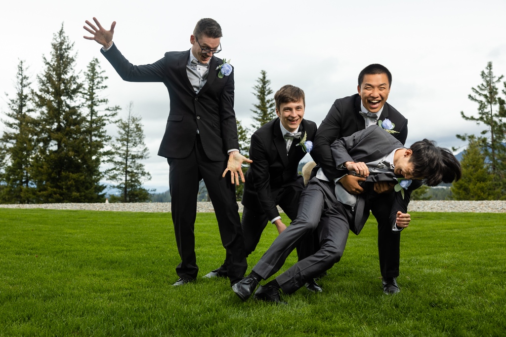 jeromepollos's tweet photo. The guys letting loose with the groom on August and Kayli’s wedding day at Elk Point.

#weddingphotography #theknot  #weddingwire #junebugweddings #huffpostweddings #stylemepretty #wpja  #canon #profoto #idahoweddingphotographer #jeromepollosweddings #jeromepollosphotography https://t.co/eeE3ZoHxau
