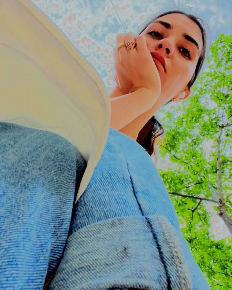 etturk_'s tweet photo. توبا بويوكستون عبر انستغرام 🤍
#TubaBüyüküstün https://t.co/zu8CU47suU