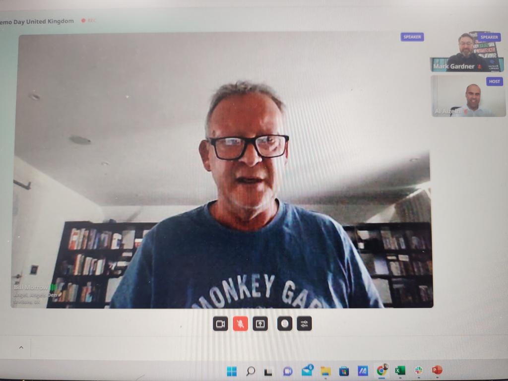 It's the UK Demo Day <a href="/FoundersBoost/">FoundersBoost</a> - lucky to have Bill Morrow giving a dose of reality <a href="/AngelsDen/">Angels Den Funding</a> and #founder of Catapult Studio #£200k #angelinvestors #MVP