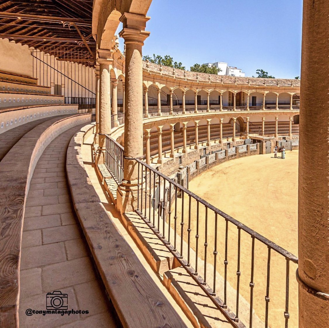 📣FOTO DEL DÍA

🔔Síguenos: <a href="/LateMalaga/">Late Málaga | Cultura, Historia y Gastronomía</a> 

📍Plaza de toros de Ronda.

Créditos: tonymalagaphotos

#latemalaga #malaga #andalucia
