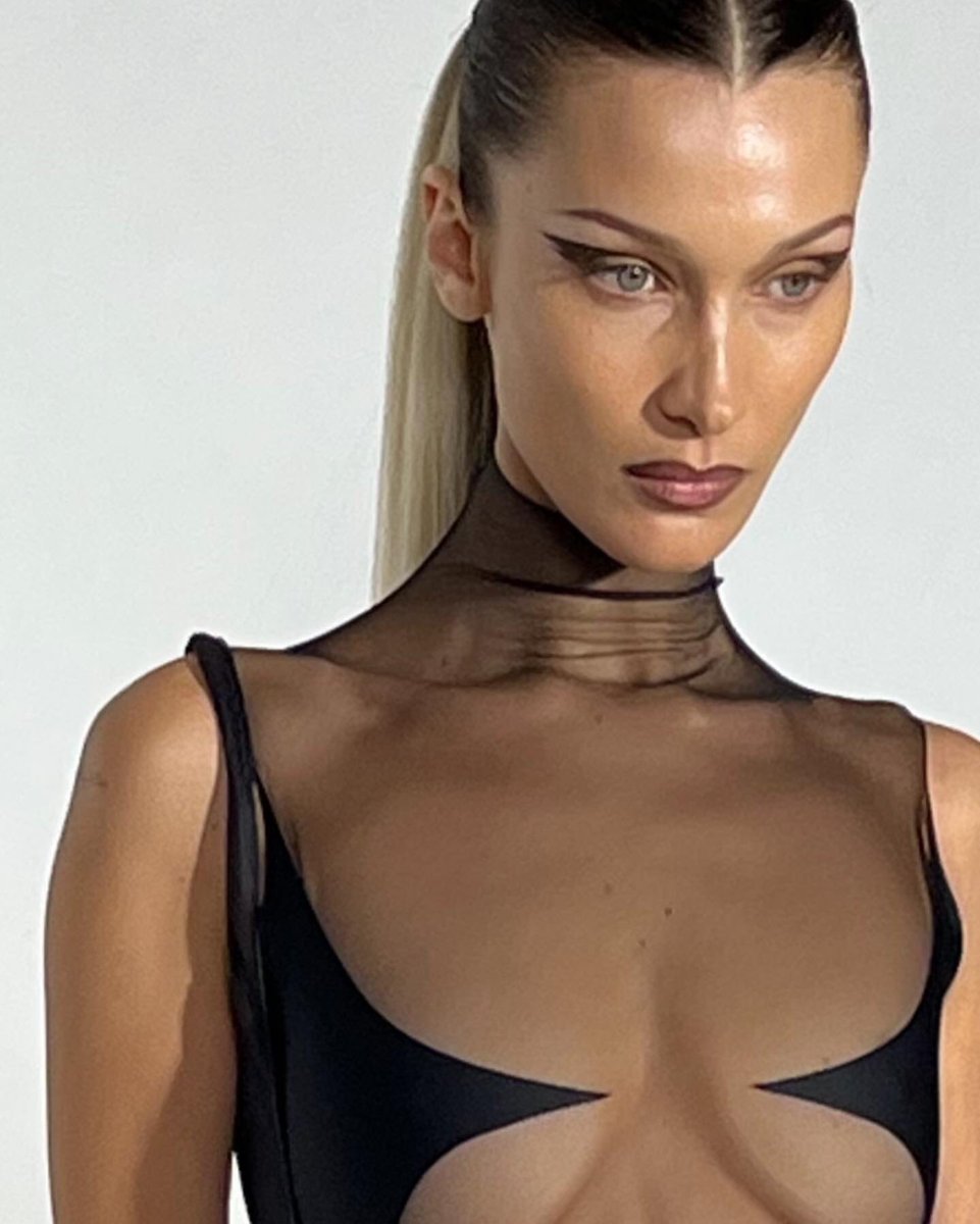 bella backstage at mugler