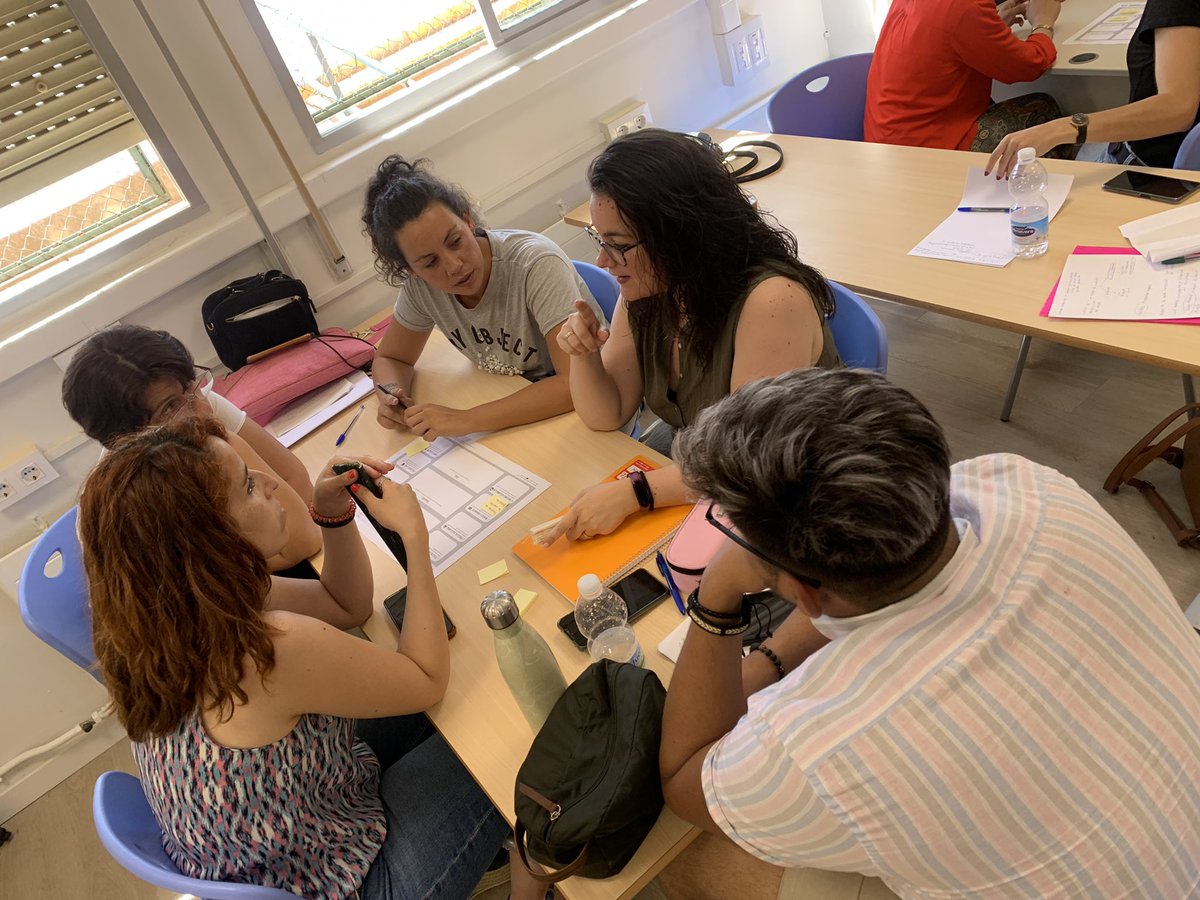 Carmen Baena tweet media