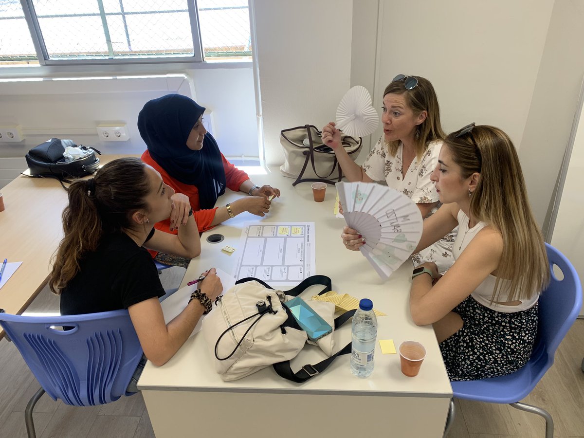 Carmen Baena tweet media