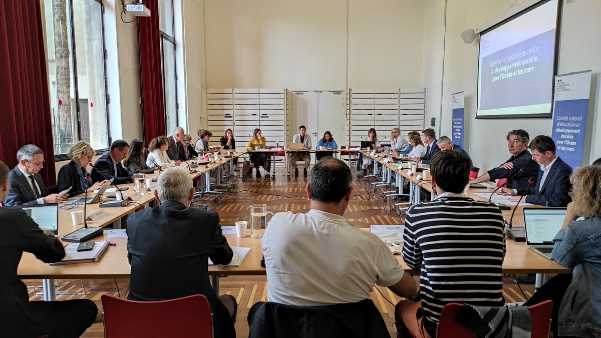 DavidGuillerme's tweet photo. Merci à tous les membres de cette assemblée pour leur implication et la qualité de nos échanges https://t.co/fJzKiqrnjm