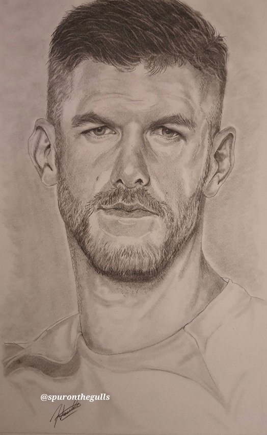 SpurOnTheGulls's tweet image. My attempted sketch is of new @SpursOfficial signing 
goalkeeper #FraserForster 

Welcome to Spurs Fraser.....

#WelcomeForster #COYS #THFC 
This sketch took 3 hours, hope you like,  comment etc.....