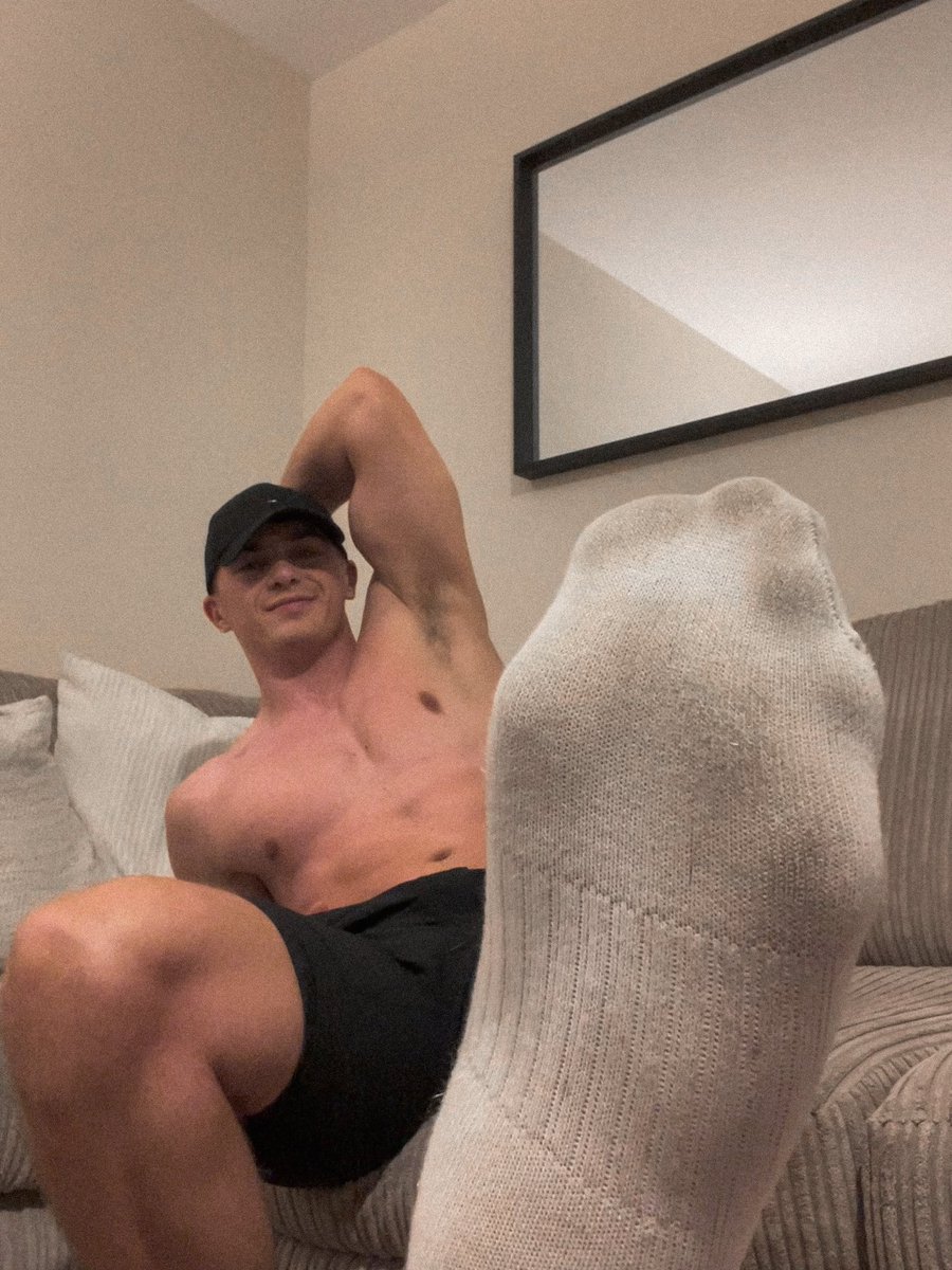 AlphaGodAlex's tweet photo. A good days use in this sock 😏 https://t.co/1Fh341A47J