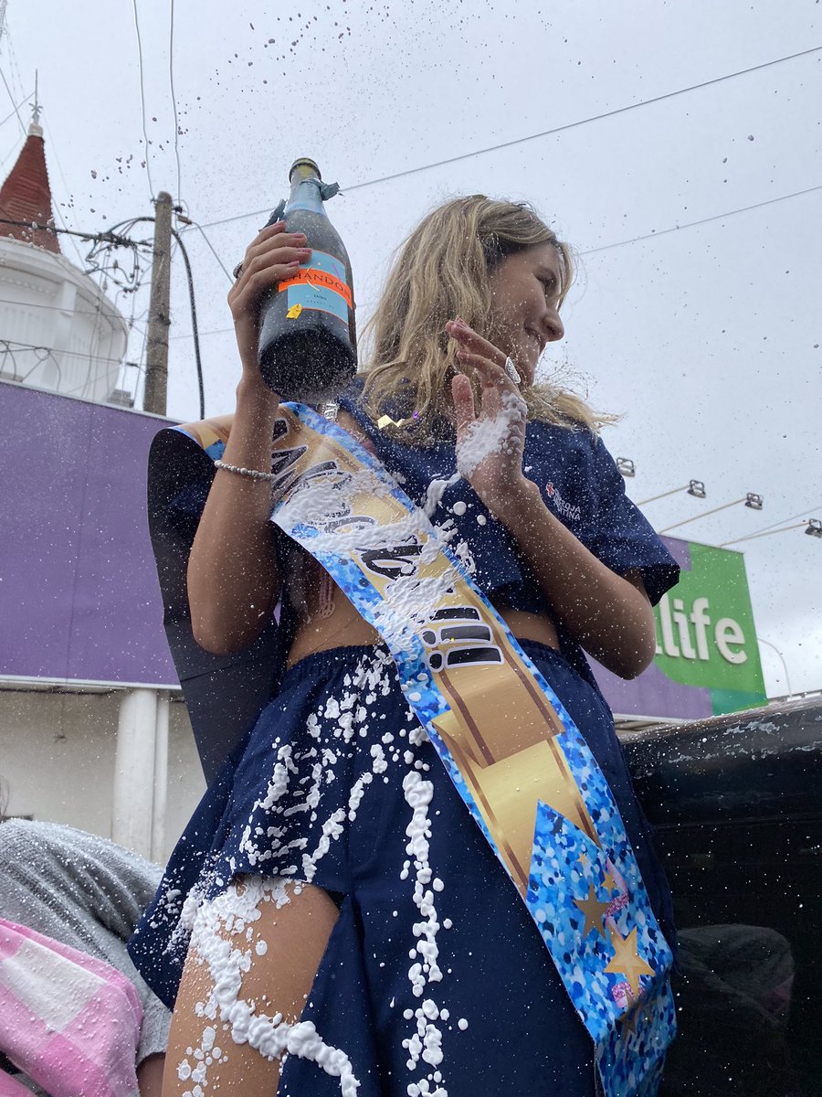ValenColombo28's tweet photo. Me recibí!!!!🥳💖 ☢️ https://t.co/3gHtYUpstZ