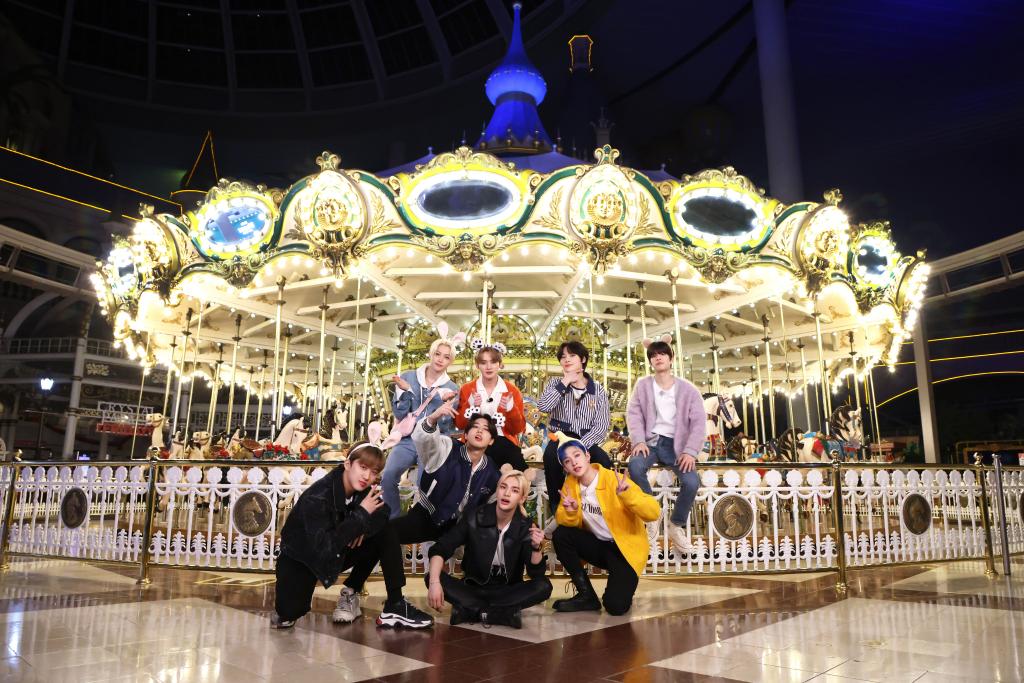 infostaycol's tweet photo. Los chicos en este momento viajan rumbo a Japón !!! 

Solo deseamos un viaje seguro y tranquilo para que disfruten los conciertos por venir ❤️🔥

STRAY KIDS OTW TO JAPAN
#SafeTripSKZ_ToJapan
#ピンピン吹き飛ばしにきてSKZ
@Stray_Kids #StrayKids #MANIAC_SKZ https://t.co/SjfbZQPl0G
