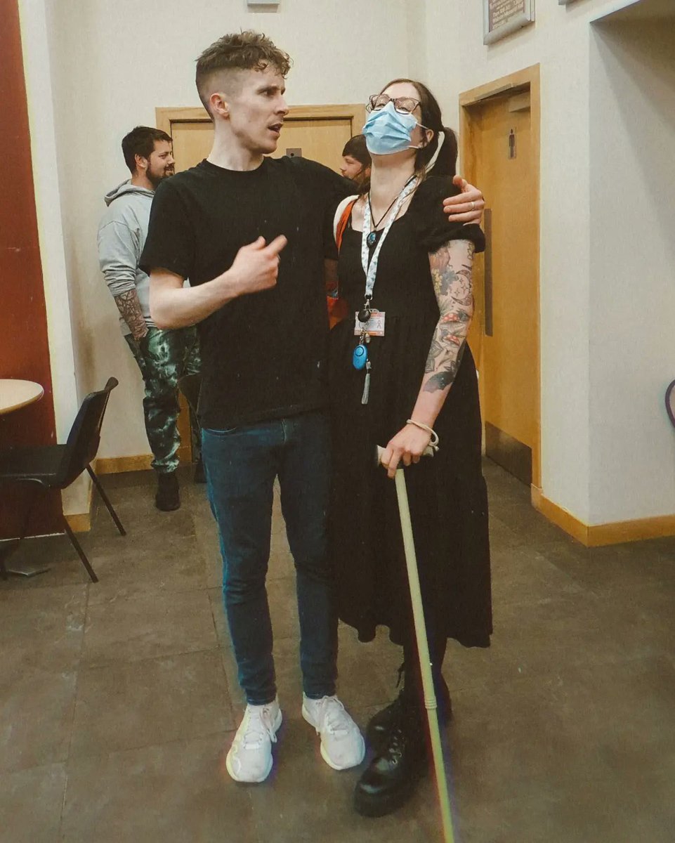elvensunflower's tweet photo. Dork nervous laugh from me, glad my face wasn't visible. 🙃 
Larry Dean is so damn lovely! https://t.co/XQ48s428S7