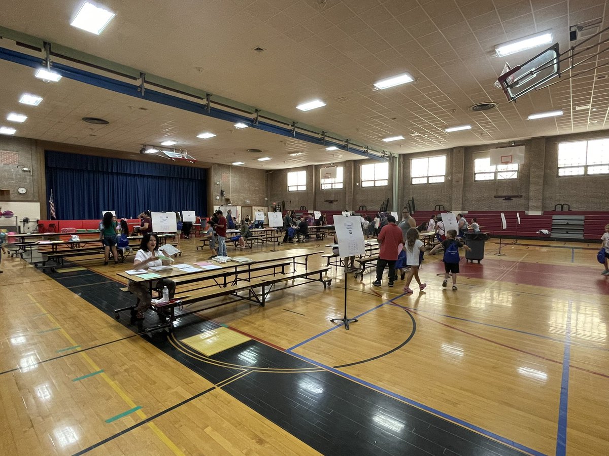 BayElementary's tweet image. Parent-Student Workshop! Let’s keep the learning going over the Summer! 📝📖♥️@pta_bay @PatMedSchools