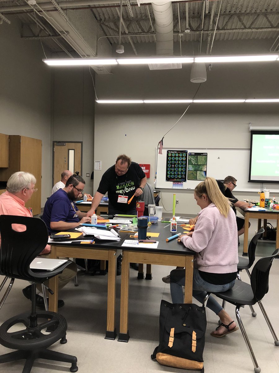 hallmarkar's tweet photo. Applications of rocketry building number two for the day! #ComalU22 @BartCoopersvms @DavissonAmber https://t.co/lhVdDCCcC7