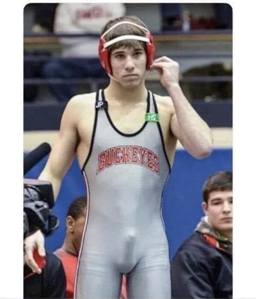 Transgender takes 1st place 🥇 in women’s wrestling tournament 🤣🤣💀