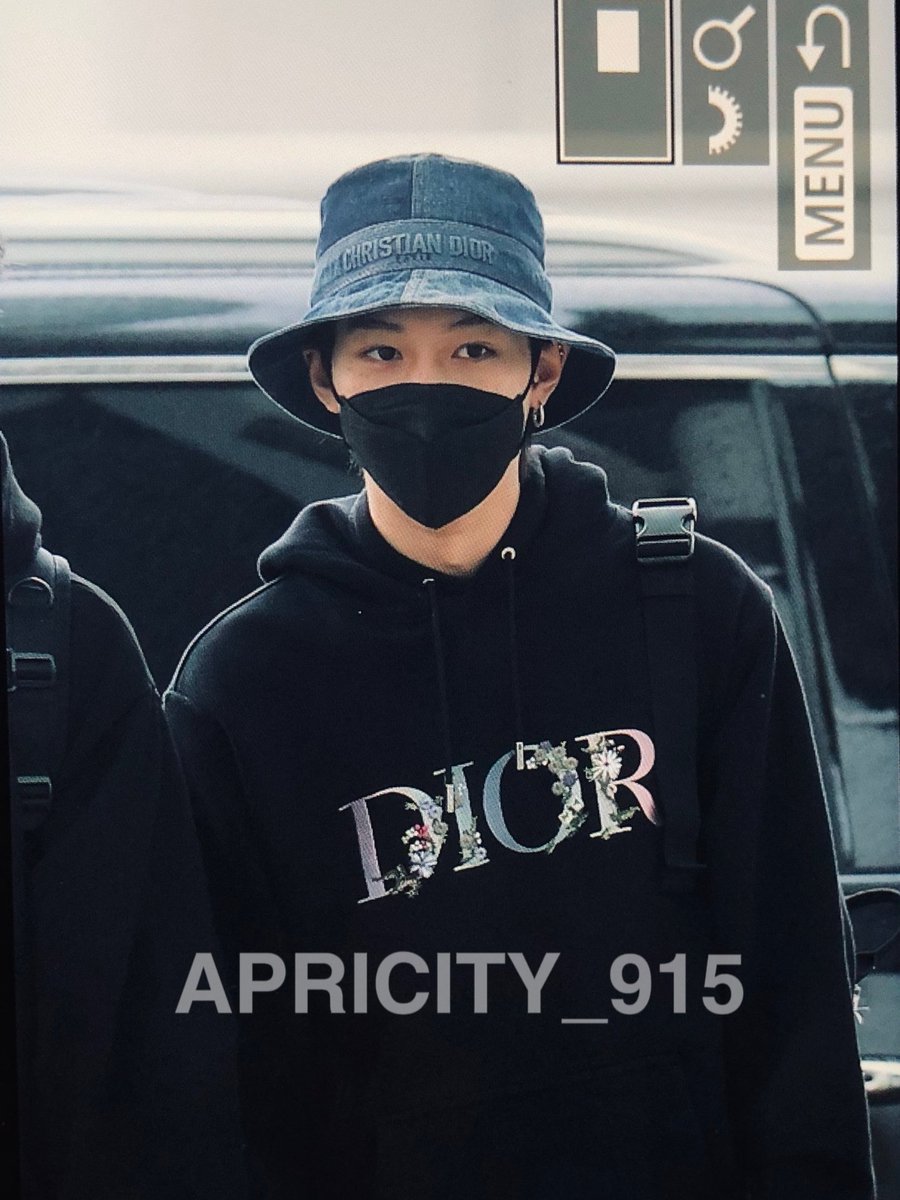 Apricity_915's tweet photo. 220609🖤
#felix #필릭스 
#straykids    #스트레이키즈 https://t.co/X9Rr8jCsOi