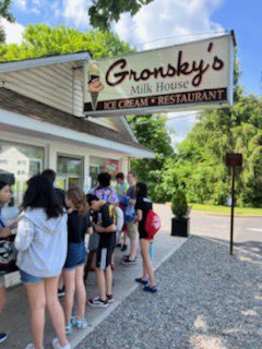 Melissa Betz tweet media