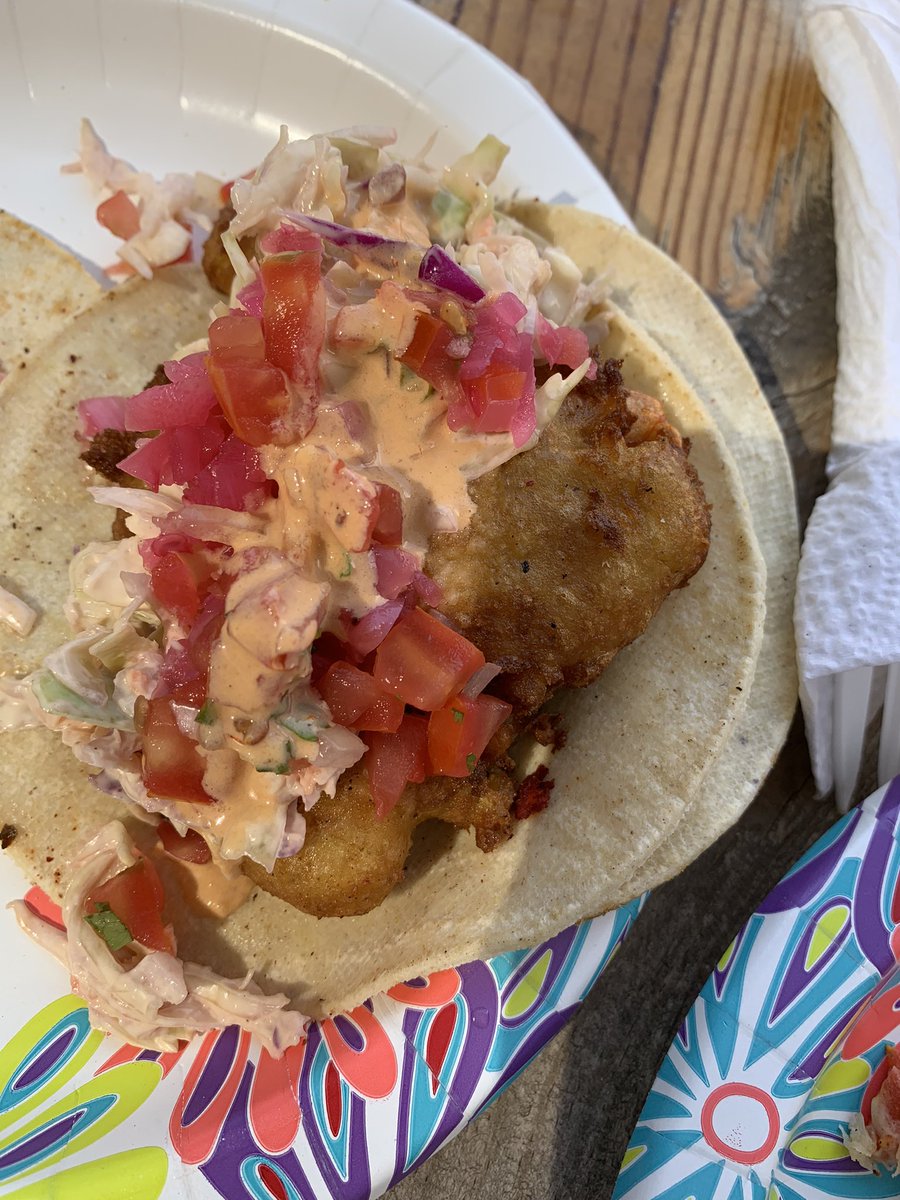 CocomoTaco's tweet photo. Ijuela! Que maravilla #TacoTradicional De pescado #TacoFish #Hermosillo #Sonora #TacoFishSonora #FishTacos #FishTaco #FoodPorn #fyp #foryou #parati #viral #foodpics #foodie #yummy #TacoTruck #foodlover #delicious #foodtruck #foodgasm #tasty #foodpics https://t.co/FDuukUcAQj