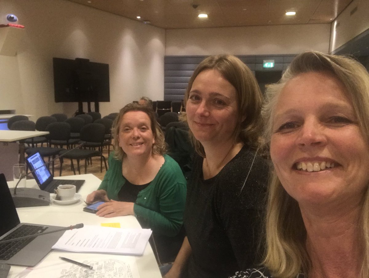 Vanavond laatste stadsdeelcie <a href="/noord020/">Stadsdeel Noord</a> met ons als Dagelijks Bestuur ⁦<a href="/ErnaBerends/">Erna Berends</a>⁩ ⁦<a href="/LagendijkEsther/">Esther Lagendijk</a>⁩