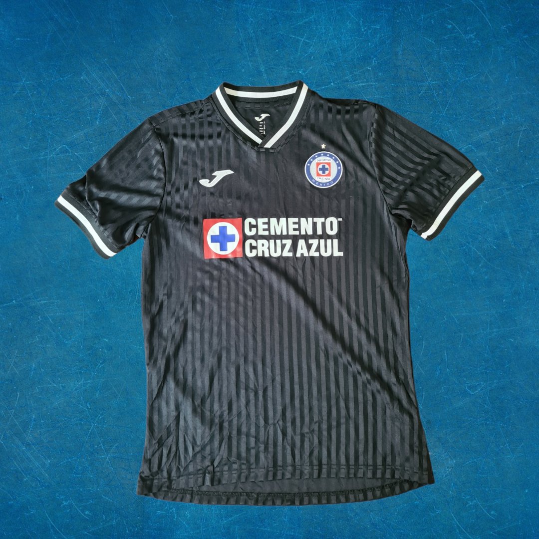 koyel10's tweet photo. Los interesados en adquirir el jersey en preventa, manden un dm !!! 
Si pueden denle RT https://t.co/ooHIbnSHm8