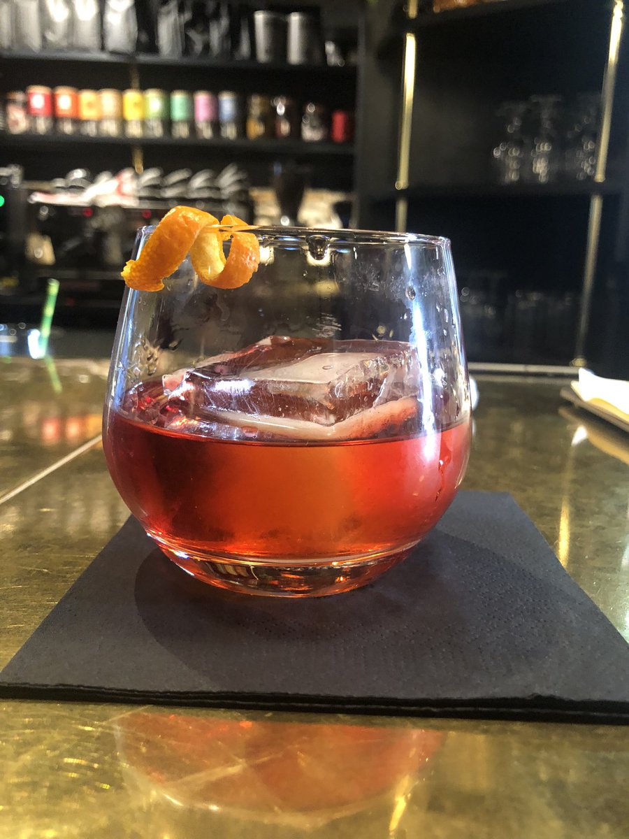 FWPalmer's tweet photo. What fun! Negroni Talks on tour. Discussing the politics of architecture with @DesignWest1 and many others. https://t.co/91SFVyKnr7