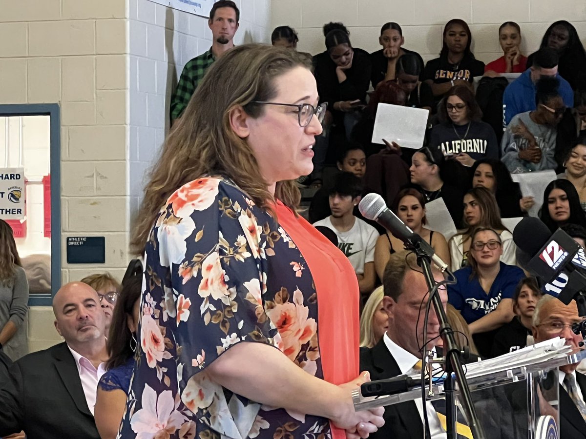 RIDeptEd's tweet photo. Congratulations to North Providence High School teacher Lisa Leaheey for being selected as Rhode Island 2023 Teacher of the Year! Read more: https://t.co/LGwt7o2i8N https://t.co/LfdBVDUsXH