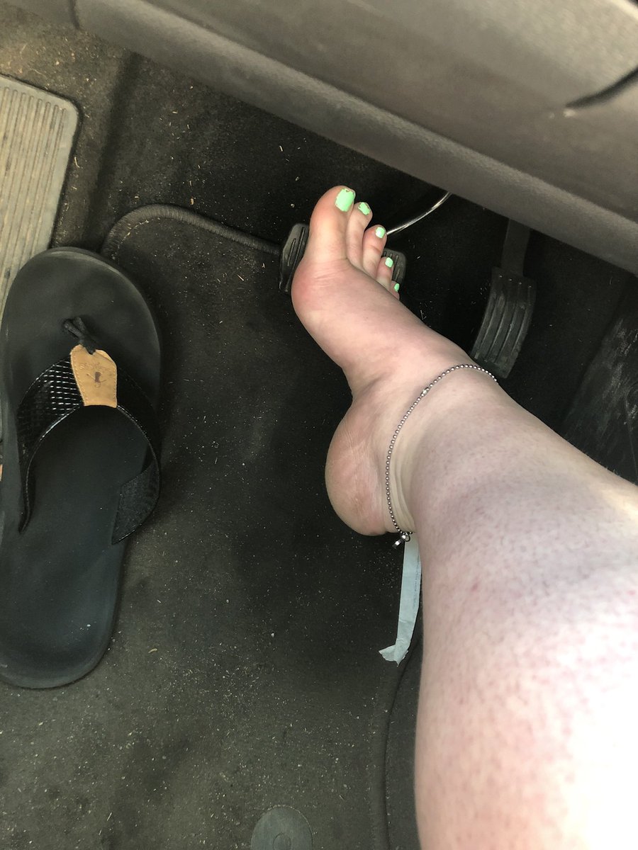 The higher the arch the closer to God 🔥✨🤘🏻

@RtDoggie 
<a href="/DirkHooper/">Dirk Hooper</a> 

Foot fetish findom pedal pumping soles