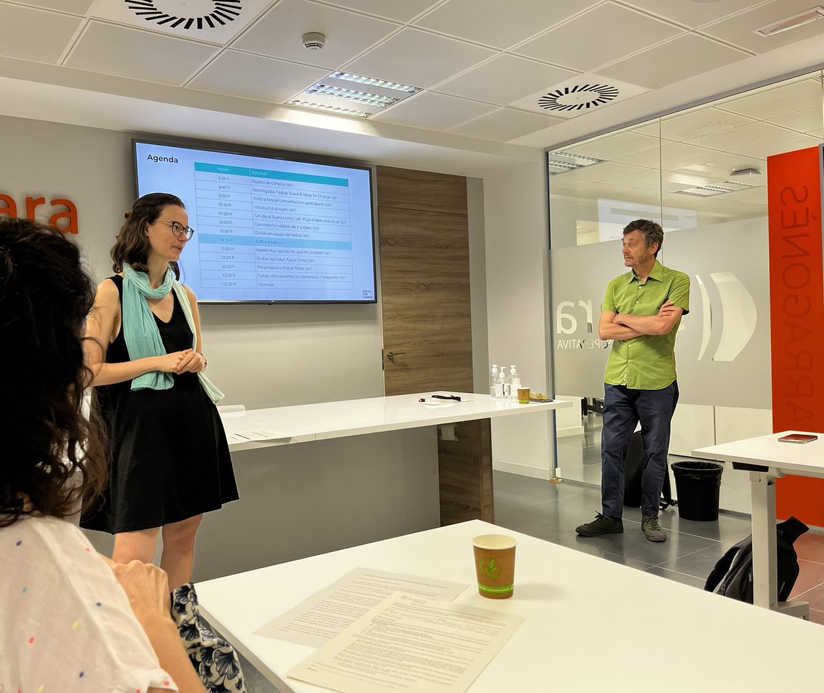 jordipicasv's tweet photo. Como volem el living lab @suaracoop Avui #ideato amb #ideasforchange Com pasem de les idees a propostes de futur. #pentagrowth Sessió amb l’ecosistema d’innovació @SuaraLab Gràcies !! https://t.co/ARcum8gtlM