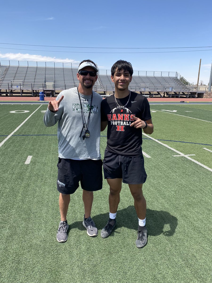 Eastern New Mexico camp with my guys, thank you coaches for the opportunity to learn new things, had a great time. <a href="/ENMUFootball/">Eastern New Mexico University Football</a> @HiattENMU <a href="/CoachBisch/">Jamison "Juice" Bisch</a> <a href="/Hanks_Football/">Hanks Football</a> @HanksCoachBlair <a href="/bigmoves_x/">Xavier “X” Johnson</a> <a href="/chrisera24/">Christian Sandoval 5️⃣0️⃣</a>