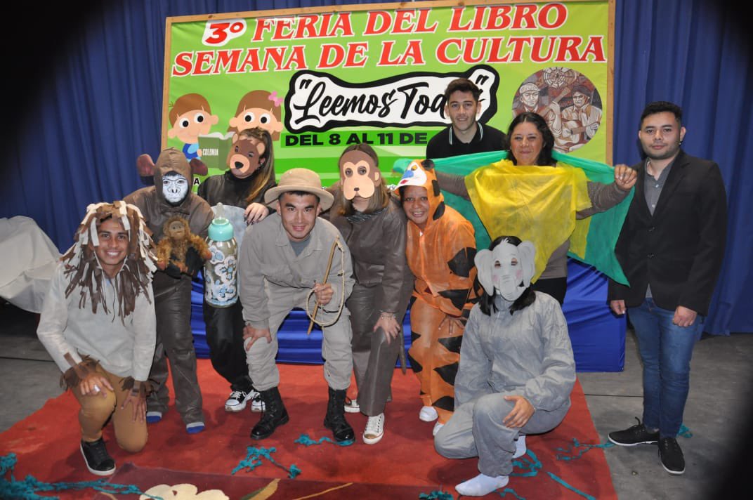 Una fuerte apuesta de la muestra literaria y la importancia dentro de las actividades con el objetivo de reforzar su compromiso con la cultura. Un espacio que permite acercar a los ciudadanos al mundo de la lectura de una manera lúdica.