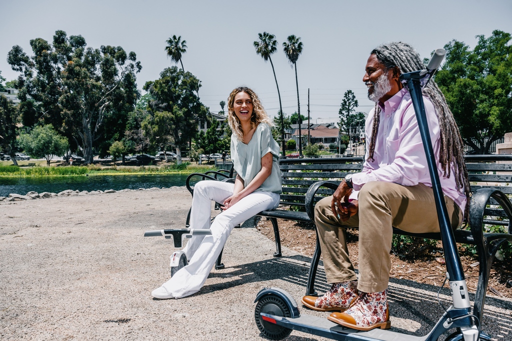 We’ve curated a list of our favorite spots in Echo Park that are easily accessible by scooter. Stop scrolling, and get out there.⁠ See The Coolest of LA's Eastside on a Single Unagi Charge. 🛴 🌮 ⁠

unagiscooters.com/news/2022/06/0…
⁠
#losangeles #laguide ⁠