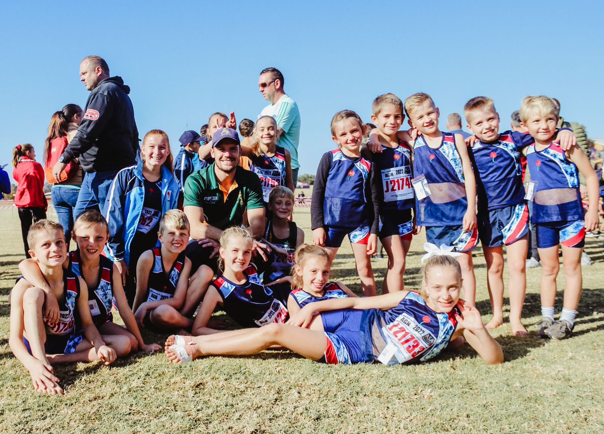 Garsfontein Primary Scool🟢
Some of the The AGN babies 🥰

X-Country 

What a great season with 27 Athletes from Garsies Primary making the AGN Team 😬😬😬

🫶🏼