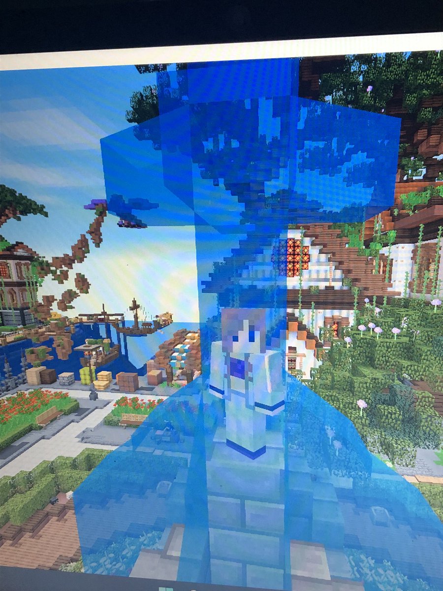 miczelk's tweet photo. is it duck up here?
#Minecraft #MinecraftServer #gamergirl https://t.co/ipnHoB19zp