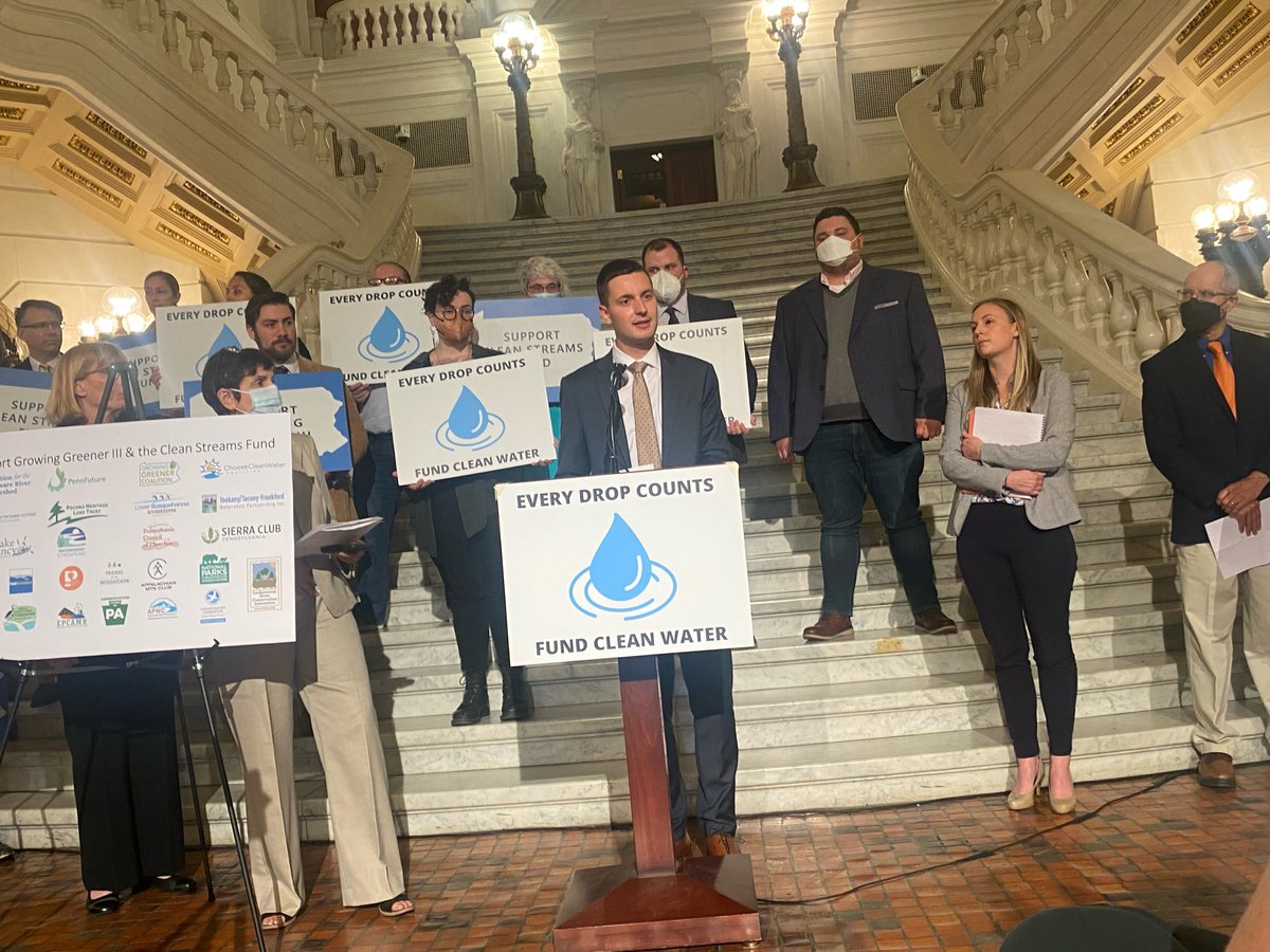 DelRivCoalition's tweet photo. "Investing in clean water by lifting up community-driven projects on rural farms and in urban centers can support local businesses, add jobs to a regional market, increase tax revenue, and support the wellbeing of communities" -CDRW's High Garst #GrowingGreener3 #CleanStreamsFund https://t.co/56mKiUq3QA