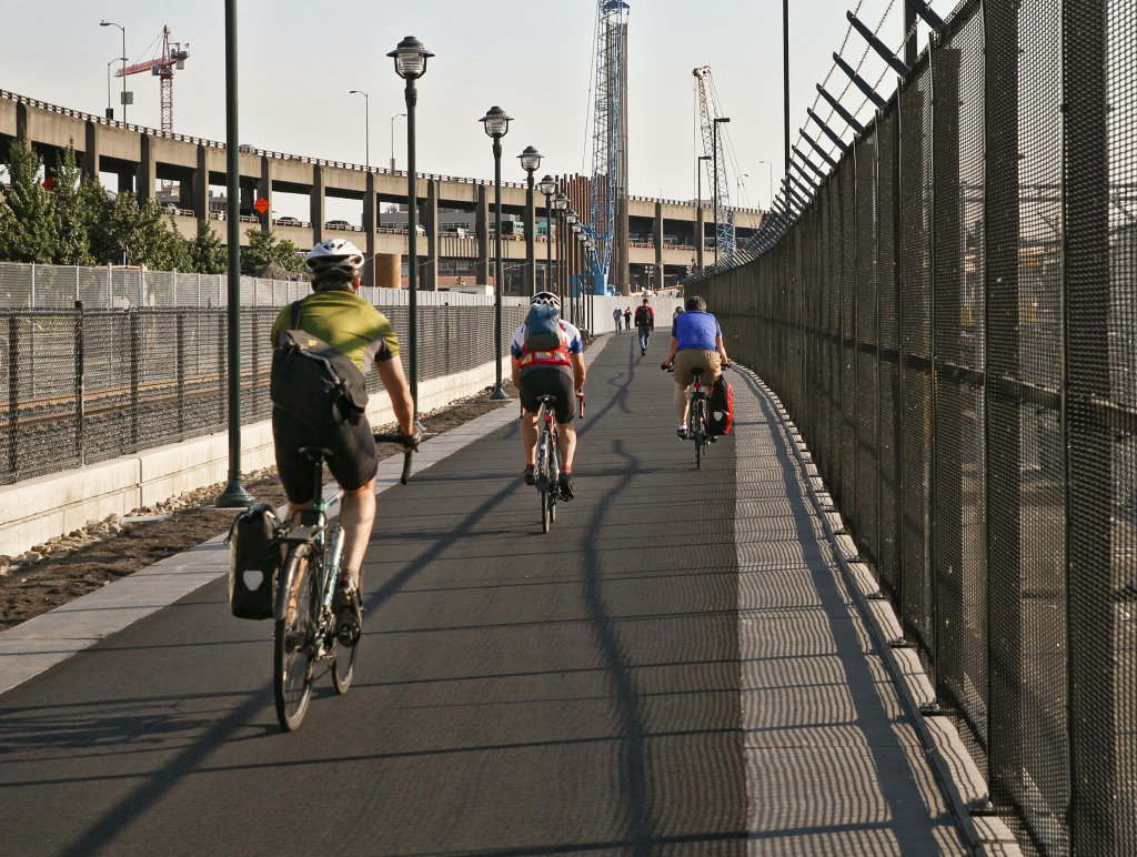 aashtospeaks's tweet image. ICYMI: Congratulations to the #WASHTO region winners of the America&apos;s #Transportation Awards! 

Check out the projects here: americastransportationawards.org

@wsdot @AlaskaDOTPF @TxDOT @IdahoITD @CaltransHQ