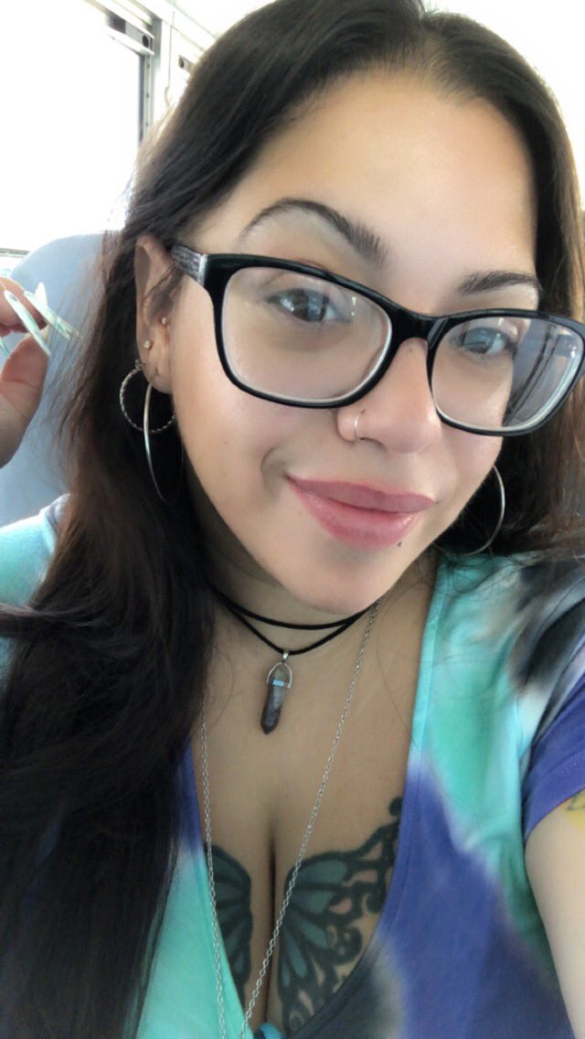 pleasurablelov's tweet photo. #Wednesday #witchwednesday #onlyfansgirl #onlyfans #model #latinamodel #AdultingAndStuff https://t.co/3DWl8TGFZP