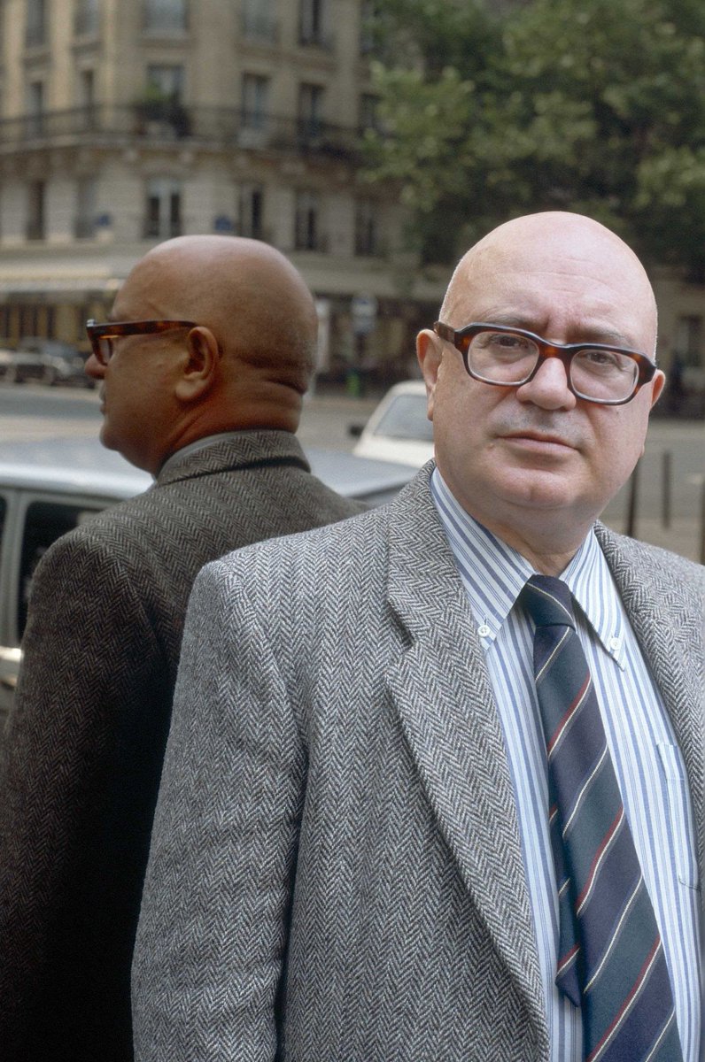 Regulus65's tweet image. " Ce qu'il faut faire pour les temps qui viennent, c'est lire et relire, méditer sans cesse en soi même La doctrine de l'Eveil, de Julius Evola.Ce serait là, en tout état de cause une mise en piste majeure. Et, déjà, agissante."   
Jean Parvulesco. ( La Spirale Prophétique p 91 )