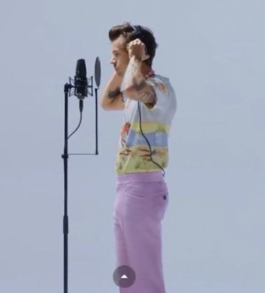 I must have this outfit