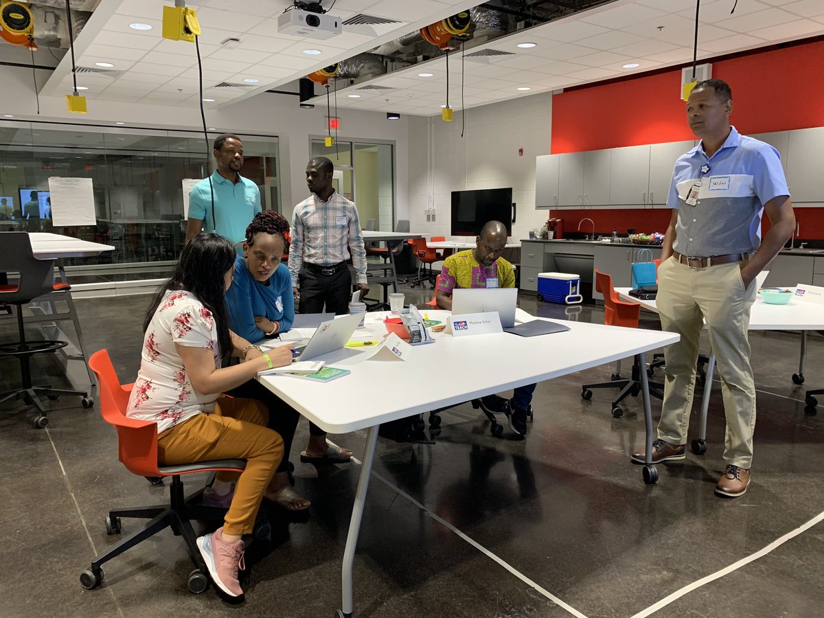 An awesome 2 days hosting <a href="/RockHillSchools/">Rock Hill Schools</a> International Teachers for Reflection and Renewal w/ Yeider <a href="/SpanishGuerra/">ipracticespanish.com</a> &amp; Jason Allen!! How thoughtful, reflective, and dynamic is this group of educators! @RockHillSchJob #TouchHeartsTEACH