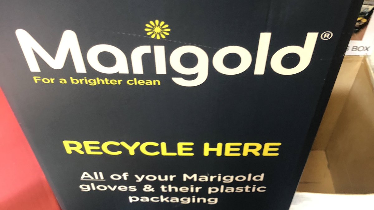 ayubkhan786's tweet image. Lots of recycling happening @warkslibraries Harbury CML #greenlibraries