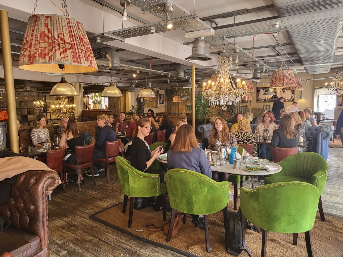 NatalieMoonLB's tweet photo. Enjoyed another successful lunch held by the Norwich Business Women’s Network at Bills. What a great way to network! Let me know if you would like to join us for next months lunch #NBWN #networking @norwichbizwomen https://t.co/mMbJ9O0a5i