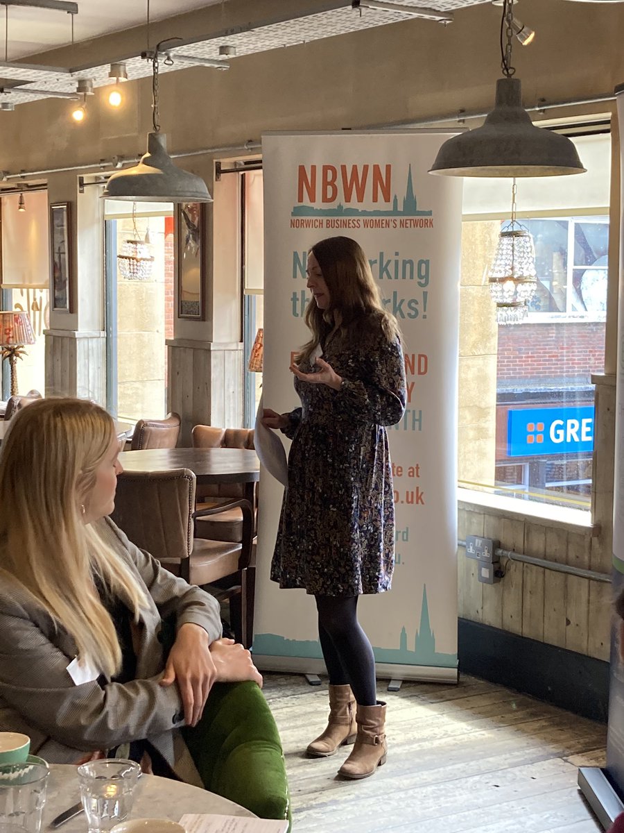 NatalieMoonLB's tweet photo. Enjoyed another successful lunch held by the Norwich Business Women’s Network at Bills. What a great way to network! Let me know if you would like to join us for next months lunch #NBWN #networking @norwichbizwomen https://t.co/mMbJ9O0a5i