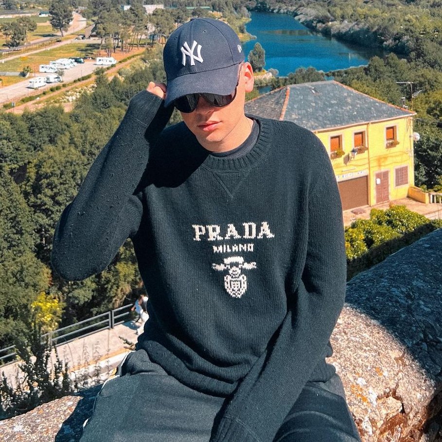 agusfalbo__'s tweet photo. Constantemente Bizarrap 🇦🇷 se renueva y trae ideas nuevas para anunciar sus Music Sessions🎤💥

Hoy les dejo un hilo con todos los trailers hasta el día de hoy🎥

[ABRO HILO] https://t.co/sYiuhl9mIx